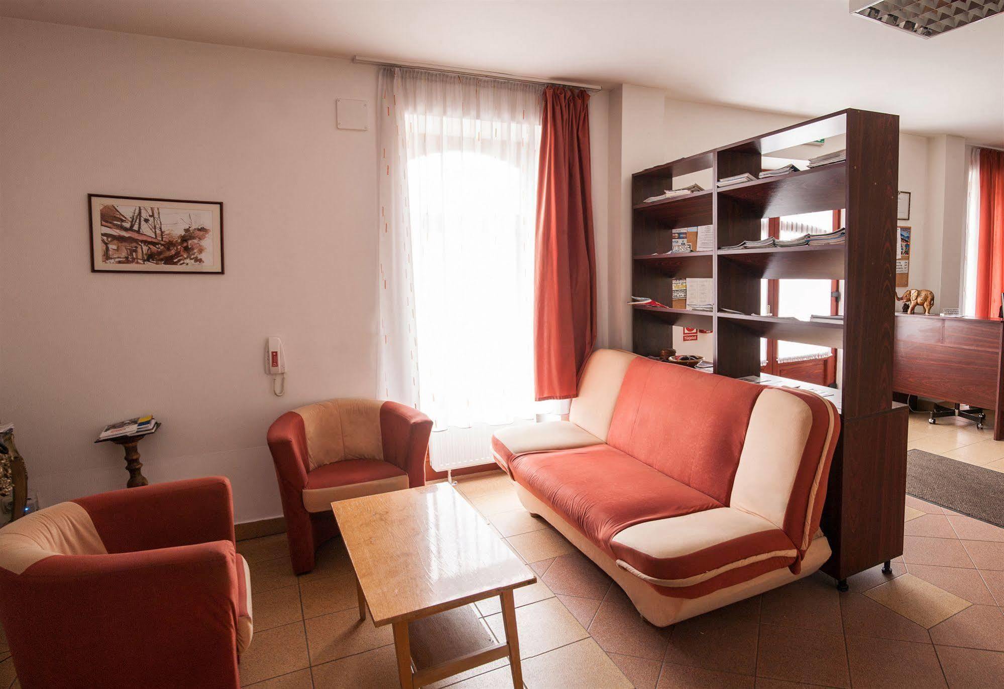 Bed and Breakfast Malom Panzio Kiskunfélegyháza Exterior foto
