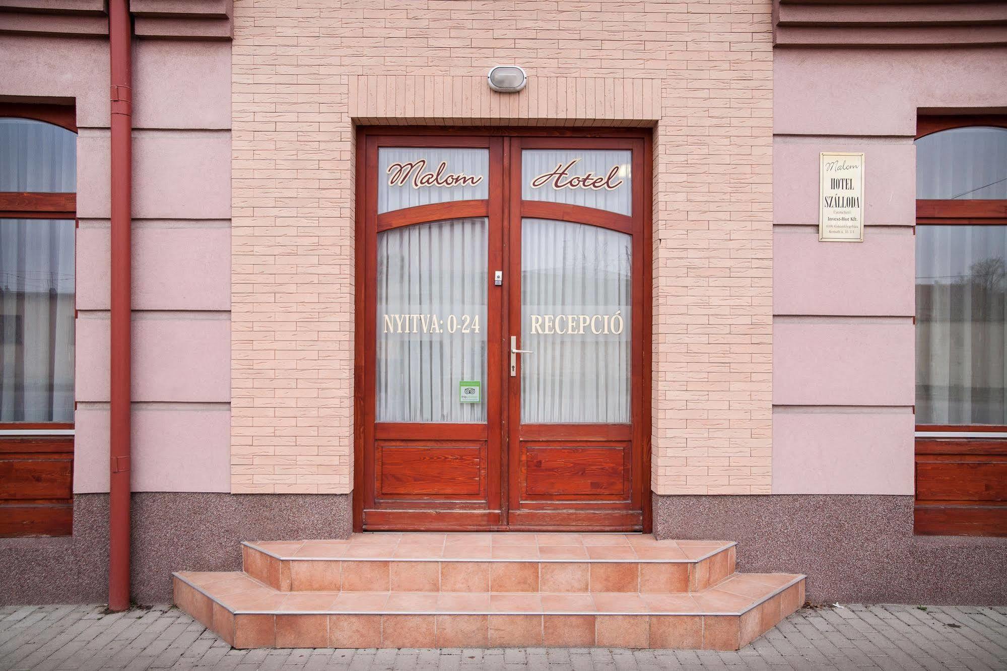 Bed and Breakfast Malom Panzio Kiskunfélegyháza Exterior foto